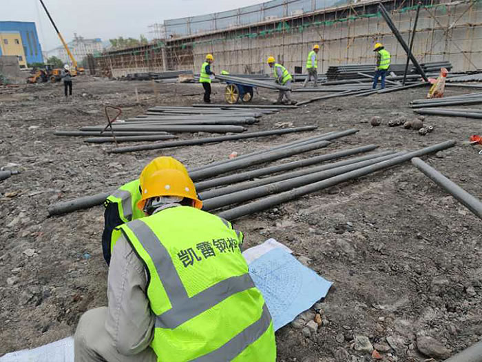 三河螺栓球网架结构